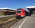 Bild: ihl
Entspannt geht es am Mittwochvormittag in Schwandorf zum Start des 9-Euro-Tickets zu.
