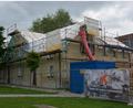 Bild: jr
Eine Baustelle ist seit kurzem das Resl-Haus im Konnersreuther Ortskern.