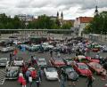 Bild: R. Kreuzer
Blick über den Großparkplatz, der voll mit Oldtimern und Motorrädern war.