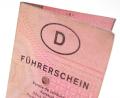 Bild: Andrea Warnecke
Alter Führerschein? Die Jahrgänge 1953 bis 1958 müssen ihren Lappen bis 19. Juli umtauschen.