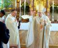 Bild: bkr
Zum ersten Mal kam ein Regensburger Diözesanbischof in die Kirche zur Heiligen Dreifaltigkeit auf dem Armesberg.