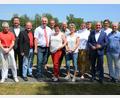 Bild: jr
Mit diesem Team geht der SPD-Kreisverband Tirschenreuth in die kommenden zwei Jahre: Mit dabei sind (von links) Edwin Ulrich, MdB Uli Grötsch, Karl-Georg Haubelt, Kreisvorsitzender Uli Roth, Udo Fürst, Brigitte Scharf, Mathias Wachsmann, Claudia Betzl, Sybille Bayer, Sebastian Gerl, Bezirksvorsitzender Ismail Ertug, Andreas Demleitner und Alfred Schuster.