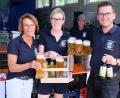 Bild: do
Trinken, trinken, trinken, hieß das "Hitzerezept" für Vorstand Korbinian Dunzer und sein Team beim Sommerfest der Feuerwehr.