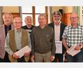 Bild: gf
Bei der Mitgliederehrung gratulierte Vorsitzender (von links) Gernot Schötz den Jubilaren Georg Auers, Herbert Seidl, Franz Wagner, Peter Hofrichter und Bernhard Schreiner.