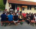 Bild: FC Bayern-Fanclub Pullenried/exb
Bei einer Feier blickte der Vorsitzende Bayern Fanclubs Pullenried, Johann Haberl, auf 40 Jahre Vereinsgeschichte zurück.