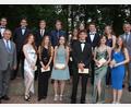 Bild: kro
Die besten Abiturienten des Stiftland-Gymnasiums. Vorne (von links) Schulleiter Albert Bauer, Laura Rosner, Alina Hinrichsmeyer, Eva Hahn, Marius Ullrich, Katharina Kraus und Christiane Zölch. Hinten (von links) Michael Wittmann, Benedikt Zeitler, Josef Prölß, Johannes Haberkorn, Julia Kick, Lucas Franz, Jonas Hille, Clara Maenner und Landrat Roland Grillmeier.