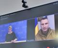 Bild: Senatskanzlei Berlin/dpa
Ein von der Senatskanzlei in Berlin zur Verfügung gestelltes Foto zeigt das Videotelefonat zwischen einem vorgeblichen Vitali Klitschko und Berlins Regierender Bürgermeisterin Franziska Giffey (SPD).