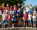 Bild: Grundschule Auerbach/exb
Diese Spielerinnen und Spieler liefen für die Dr.-Heinrich-Stromer-Grundschule bei den Landkreismeisterschaften auf.