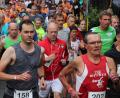 Archivbild: kro
Zu seinem 23. Waldnaabtal-Crosslauf lädt die DJK Falkenberg am 8. Juli ein. Unser Bild zeigt den Start der Herren aus dem vergangenen Jahr.