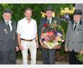 Bild: ker
Zum 80. Geburtstag gratulierte (von links) Schützenmeister Werner Grünthaler dem Jubilar Dieter Kohl in Begleitung von Helmut Sperber und Heinz Faderl.