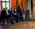 Bild: VLAB
Preisträger Horst Seehofer (von links) mit Philipp zu Guttenberg, Karl-Theodor zu Guttenberg und Johannes Bradtka bei der Festveranstaltung.
