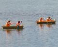 Bild: wel
Diese beiden Teams steuerten ganz gezielt die rote Boje im Eixendorfer Stausee an.