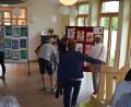 Bild: bnr
Die kleinen Künstler stellten ihre Werke im Trausnitzer Schulhaus aus.