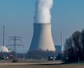Symbolbild: Armin Weigel/dpa
In der EU werden Investitionen in bestimmte Gas- und Atomkraftwerke aller Voraussicht nach als klimafreundlich eingestuft werden können.