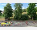 Bild: Grundschule Pechbrunn/exb
Mit bunten Spielfeldern ist der Schulhof in Pechbrunn bemalt worden.