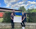 Bild: adj
520 Euro überreichen Mitglieder der Jugendblaskapelle für die Unterstützung ukrainischer Flüchtlinge.