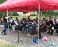 Bild: jzk
Erstmals leitete Tanja Ritter das Konzert der Jugendblaskapelle Kemnath auf der Seebühne.