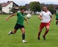 Archivbild: Gebert
Szene aus der Kreisliga-Partie ATSV Tirschenreuth (links Philipp Münsterer) gegen SpVgg Wiesau (rechts Spielertrainer Christian Zettl) am 1. August 2021 (0:1). Zettl ist der neue Trainer des Kreisliga-Absteigers ATSV Tirschenreuth. Münsterer gehört nicht mehr zum Team der Kreisstädter, er wechselte zum SV Mitterteich II.