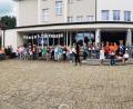 Bild: ext: Marcus Fritsch
Zu Beginn hießen die Grundschüler zusammen mit Rektorin Diana Dippel und ihren Klassenlehrerinnen alle Besucher herzlich Willkommen.