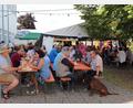 Bild: flt
Fast keine freien Plätze mehr fand man bereits kurz nach Beginn des Bürgerfestes am Samstagnachmittag.
