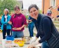Bild: exb
Viele Helfer und Helferinnen versorgten die Gäste mit selbstgemachten Pizzen aus dem mobilen Steinbackofen des Kreisjugendrings