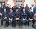 Bild: jzk
Bürgermeister Roman Schäffler (hinten rechts) und Kreisbrandmeister Alois Schindler (hinten links) gratulierten Joseph Mauerer, Andreas Deubzer, Günther Heiming, David Zehfuß und Jürgen Plannerer (vorne, von links) sowie Volkmar Legath, Timo Schwab, Markus Schwab, Alfred Hörl, Julian Plannerer und Michael Heining (hinten, von links) zur Wahl in den 
Vorstand.