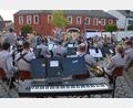 Archivbild: jr
Professionelle Musikerinnen und Musiker der Bundeswehr bilden den starken Klangkörper des Heeresmusikkorps Veitshöchheim mit ihrem Dirigenten Roland Kahle. Das Bild entstand bei einem Gastspiel 2018 in Konnersreuth.
