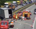 Bild: Simon Stadler
Auf der A3 zwischen den Anschlussstellen Wörth an der Donau-Ost und Kirchroth in Richtung Passau hat sich ein schwerer Unfall ereignet.