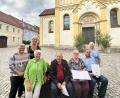 Bild: Barbara Lugert/exb
Die Vorstandsmitglieder Angela Baier und Barbara Lugert mit den geehrten Mitgliedern Betty Lenk, Josef Weiß, Ingrid Duda, Hans Lugert sowie Zweiter Vorsitzenden Angelika Müller.