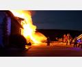 Bild: hbe
Ein Bauernhof in Engelsdorf (Gemeinde Kümmersbruck) brennt am Sonntag, 17. Juli, lichterloh. Bei der Polizei gibt es jetzt erste Erkenntnisse zur Brandursache.