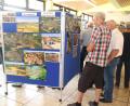 Bild: ral
Die Ausstellung zum Gemeinde-Jubiläum fand großes Interesse.