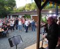 Bild: krb
Soul Station rockt den Klostergarten bei der Serenade in Neustadt