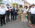 Bild: mma
Freibier gab es nach dem Bieranstich vor dem Gasthof Ritter.