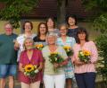 Bild: bk
Das Leitungsteam der TSG-Turnabteilung mit Geehrten (vorne, von rechts): Maria Englert, Melanie Tafelmeyer, Anita Bauer, Gerlinde Wagner; (hinten, von rechts) Birgit Schatz, Verena Tafelmeier, Gudrun Heibl, Andrea Schimmer. Auch Ehrenmitglied Werner Windisch gratuliert.