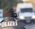 Symbolbild: Paul Zinken/dpa 
Die Polizei hat eine Geschwindigkeitskontrontrollaktion in den Landkreisen Amberg-Sulzbach und Schwandorf durchgeführt.
