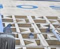 Bild: Gabi Schönberger
Die Josefshaus-Fassade ist ihr Zuhause. Wie lange noch? Noch bevor der Umbau des Josefshauses beginnt, sollen die Tauben umgesiedelt werden.