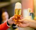 Bild: Christoph Soeder/dpa
Im Deutschland wurden in den ersten sechs Monaten rund 3,6 Milliarden Liter Bier verkauft.