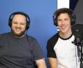 Bild: olr
Schlagzeuger Christoph Schmidl (links) und Gitarrist Benjamin Kohl (rechts) von der Band "Maybe Next Week" zu Gast im Podcast "Kulturkiosk".