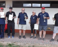 Bild: jzk
Sportwart Alfons Foitzik (links) gratulierte den Siegern bei der vereinsinternen Petanque Meisterschaft: Thorsten Niewolik, Helmut Porsch, Elisabeth Didjurgis, Hans Breuer, Gerhard Jost und Johanna Wagner (von rechts).