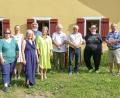 Bild: ubb
Aus neuen und bestehenden Texten haben diesmal bei der Sommerlesung die Autoren und Autorinnen Christina Ponader, Julia Birkner, Marianne Stangl, Erich Neiser, Irmtraud Schicker, Walter Pilsak, Hans Spörrer, Hans G. Lauth und Werner Robl (von links) vorgelesen.