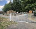 Bild: wro
Für die Abgabe von Grünabfall an der Sammelstelle an der Gütterner Straße in Fuchsmühl fallen vorerst keine höheren Gebühren für die Bürger an.