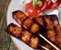 Bild: Foodblog &quot;Vegan in und um Amberg&quot;
Vegane BBQ-Spieße aus Naturtofu: Das landet bei Eveline und Verena aus Amberg gern auf dem Grill.
