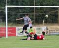 Bild: Jäschke
David Duschner (graues Trikot) glänzte beim 4:0-Sieg des FC Luhe-Markt gegen die SG SC Luhe-Wildenau II/SV Etzenricht II als zweifacher Torschütze.