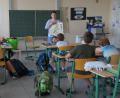 Archivbild: wel
An der Oberviechtacher Doktor-Eisenbarth-Grundschule gehört die „Forscherzeit“ zum Angebot der Ganztagsbetreuung, im Bild mit Jeanette Ring.