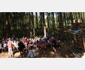 Bild: Micha Aures/exb
Eine kleine Westernstadt und der Wald bildeten die Kulisse für neun Ferientage im CVJM-Sommerlager.