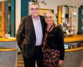 Bild: Brillenhaus Horrer/exb
Reinhold und Petra Horrer verabschieden sich nach 40 Jahren Selbstständigkeit in den Ruhestand.