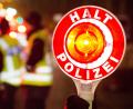 Symbolbild: Daniel Bockwoldt/dpa
Ein 34-Jähriger aus Kümmersbruck ist seinen Führerschein los.