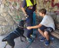 Bild: Zentrale Einsatzdienste Regensburg
Bernhard Meyerhofer (Polizei Regensburg) und Sesto finden Testperson Lukas