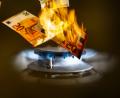 Bild: winyu / Adobe Stock
Verheizt: Gas wird teurer, Verbraucher müssen ab Herbst deutlich mehr für das Heizen mit Gas bezahlen. Auch Versorger aus der Region reagieren darauf – auf was sich Verbraucher aus der Oberpfalz einstellen müssen.