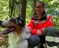 Bild: eik
Hundeführerin Marie Hirsch und ihr Hund Joschi sind ein gut eingespieltes Team: Späetstens im nächsten Jahr wollen sie zur Rettunsghundeprüfung antreten.